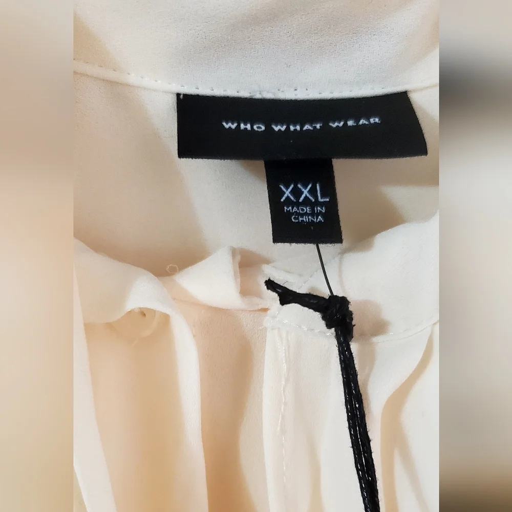 Who What Wear Elegant Cream Blouse with Scarf Detail NWT - Picture 2 of 4